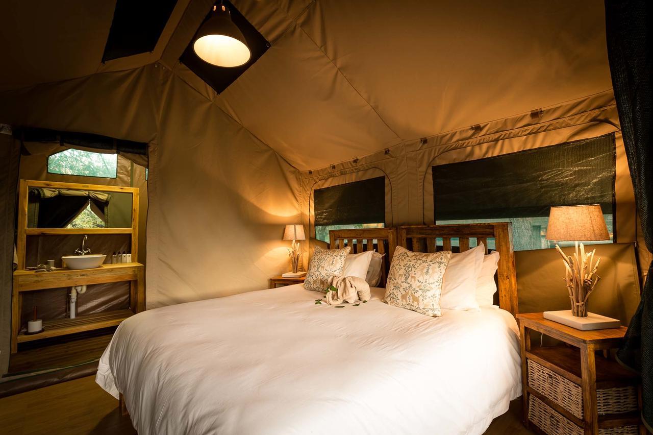 Rukiya Safari Camp Villa Hoedspruit Exteriör bild
